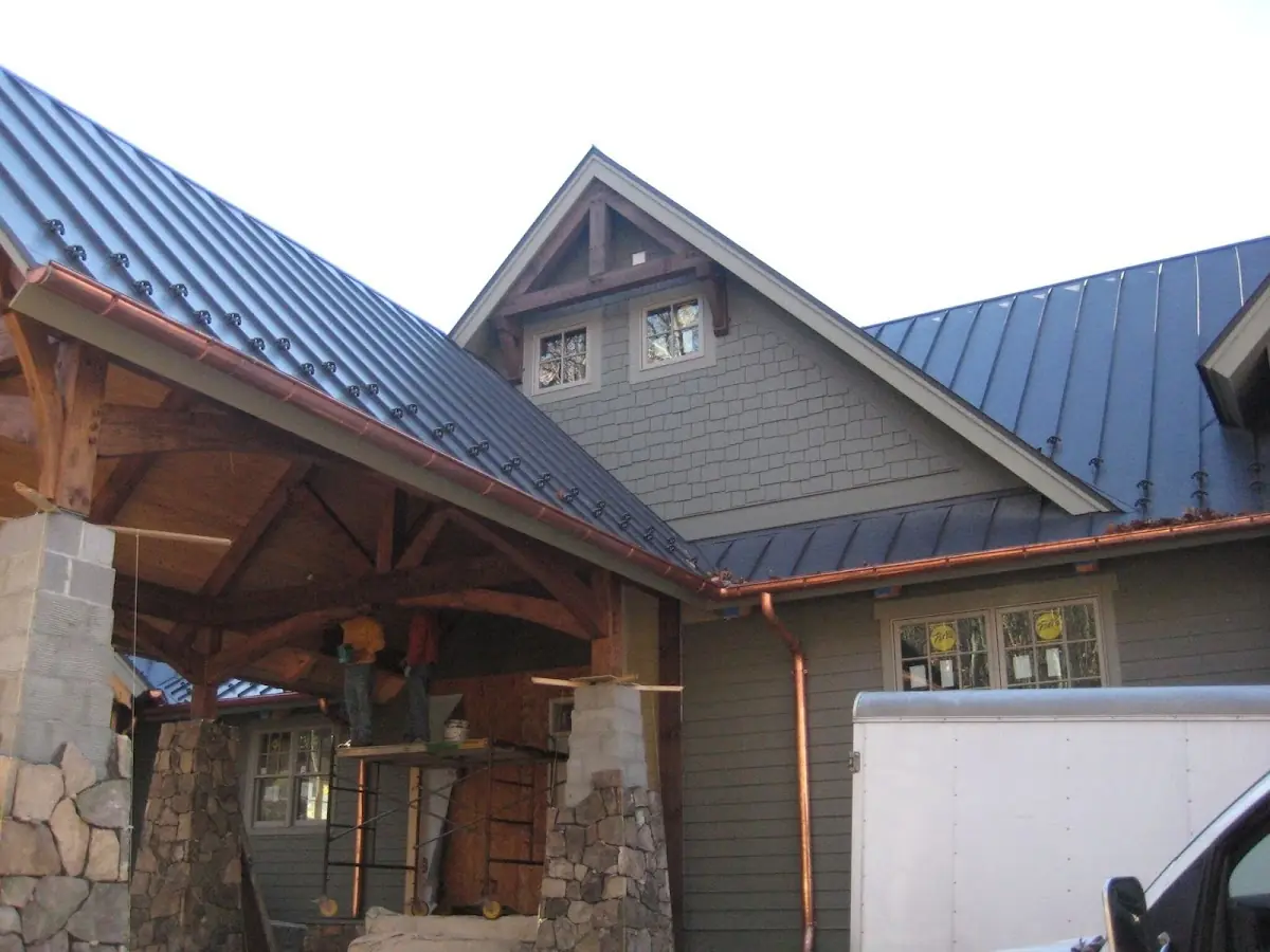 Craftsman Roofing team delivering quality roofing work in Damascus Terrace